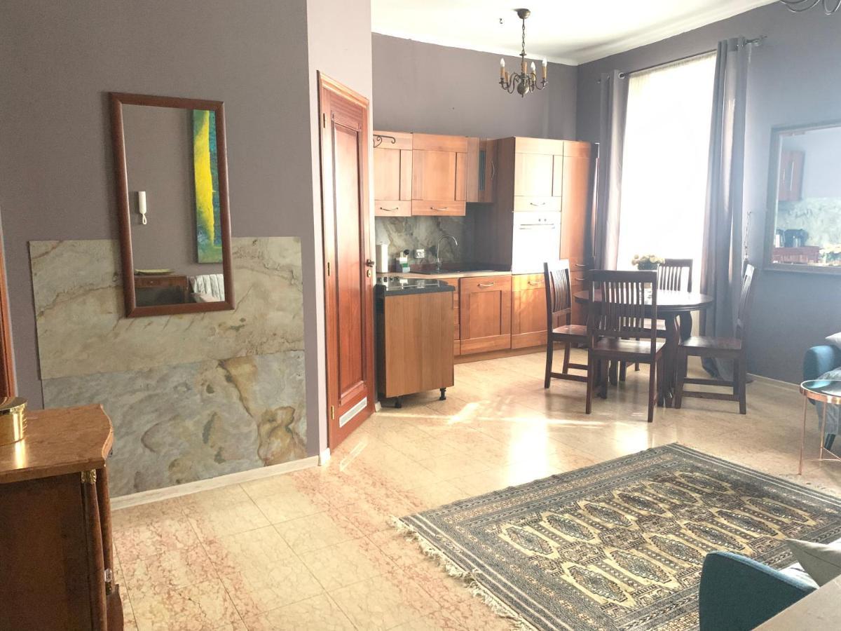 Beautiful And Charming Apartment In The Heart Of The Old Town Варшава Екстер'єр фото